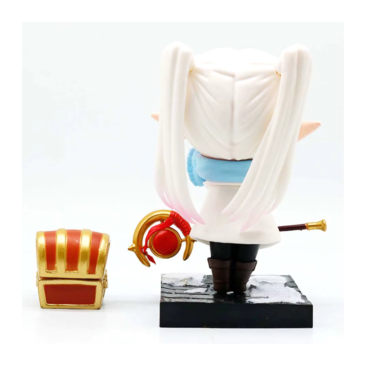 Bandai Anime Frieren Actionfigur aus Kunststoff, mehrfarbiges Sammlerstück als Desktop-Ornament für Kinder - Bild 2
