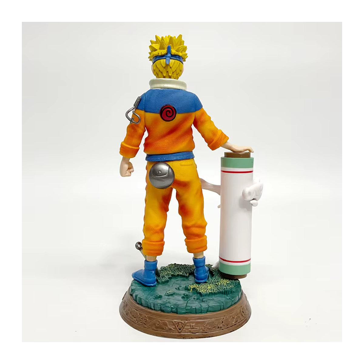 Bandai Anime Naruto Uzumaki und Sasuke Actionfigur in Kampfpose, orangefarbene PVC Modellfigur für die Desktop-Dekoration, Höhe: 12 cm - Bild 1