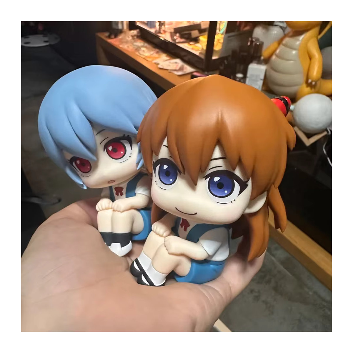 Bandai Anime Neon Genesis Evangelion Figuren Rei Ayanami und Asuka Langley Soryu als PVC-Modell Sammlerstücke, mehrfarbig, Höhe: 10 cm - Bild 5