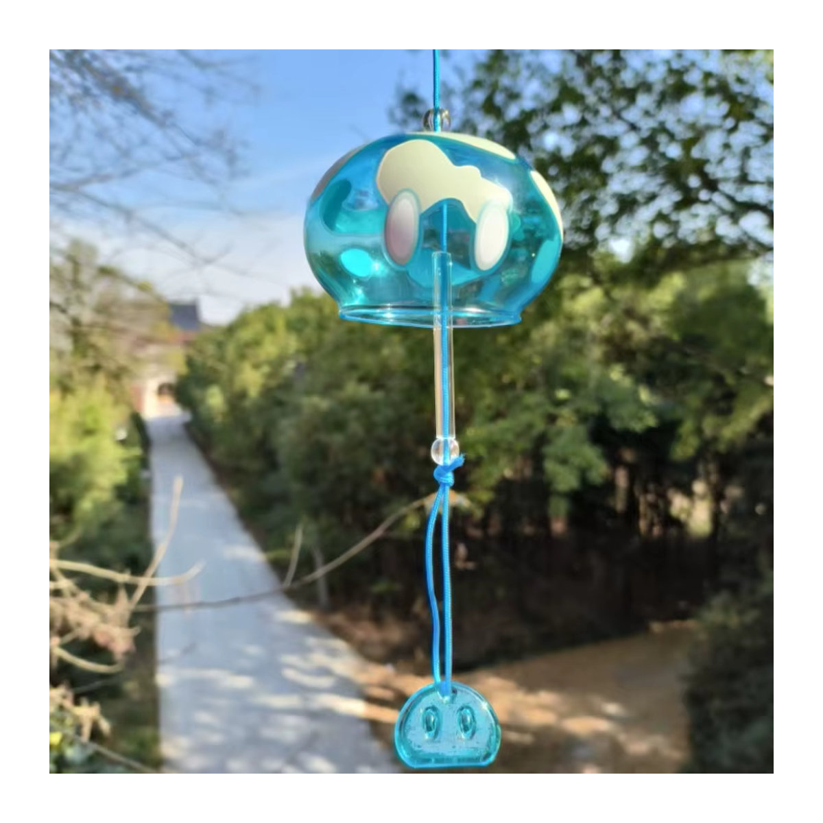 Bandai Anime Slime Glas-Windspiel als hängender Deko-Anhänger in Blau und Grün - Bild 3