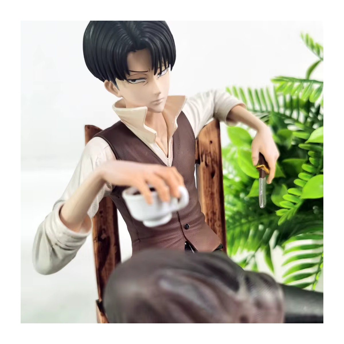 Bandai Attack On Titan Anime Figur Captain Levi Ackerman mehrfarbig Höhe: 18 cm - Bild 2