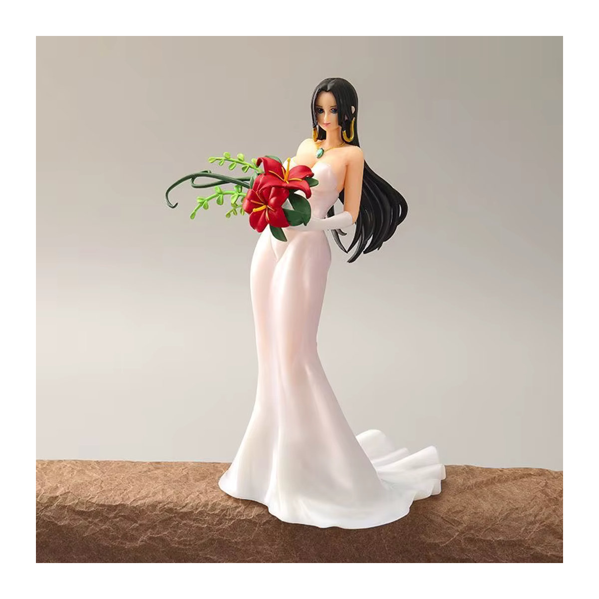 Bandai Boa Hancock Hochzeitskleid Anime Figur in Weiß, 23 cm PVC Statue - Bild 2