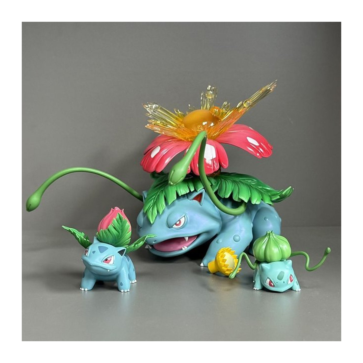Bandai Bulbasaur Ivysaur Venusaur Evolution Set Anime Modell Figuren aus Kunststoff, mehrfarbig - Bild 1