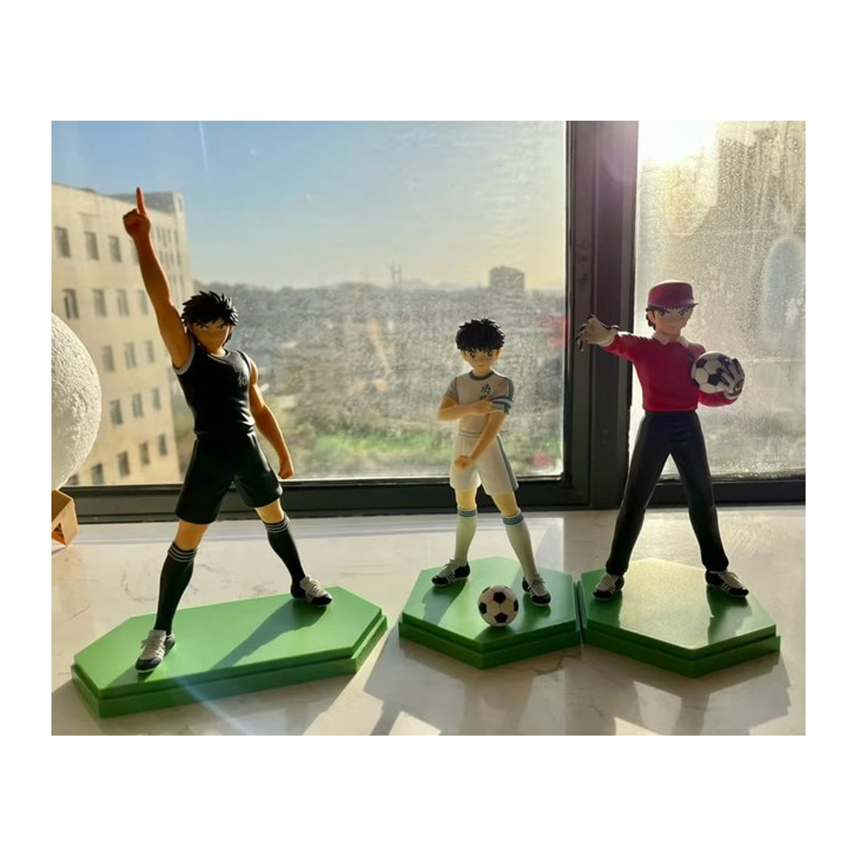 Bandai Captain Tsubasa Anime-Figur Ozora Tsubasa Actionfigur aus Kunststoff, mehrfarbig, Höhe: 18 cm - Bild 1