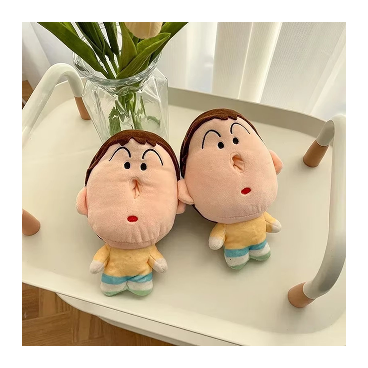 Bandai Crayon Shin-Chan Boochan Plüsch Taschentuchbox und Schlüsselanhänger Set, mehrfarbig, Höhe: 21 cm - Bild 1