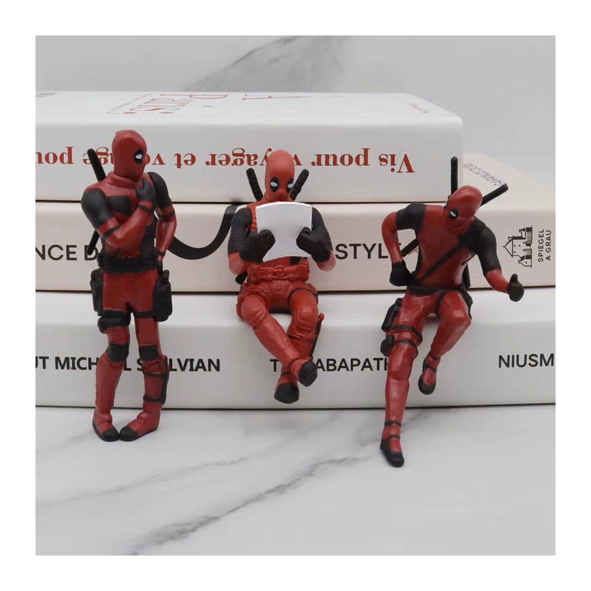 Bandai Deadpool Actionfiguren Set aus Kunstharz, 3 Stück, rot, Marvel X-MAN Dekorationsfiguren für Schreibtisch und Büro - Bild 3