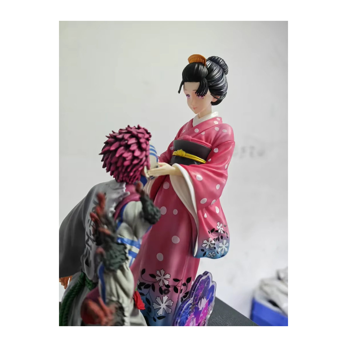 Bandai Demon Slayer Akaza und Koyuki Anime-Figur aus Kunststoff, mehrfarbig - Bild 2
