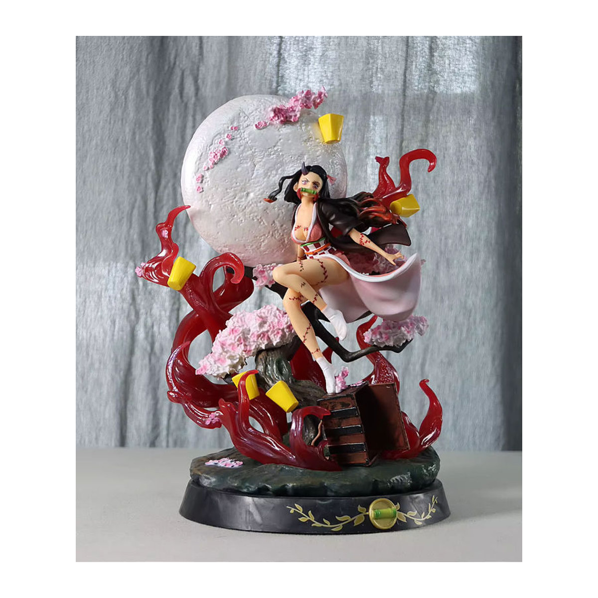 Bandai Demon Slayer Kamado Nezuko Anime Figur aus Kunststoff, mehrfarbig, Höhe: 30 cm - Bild 2