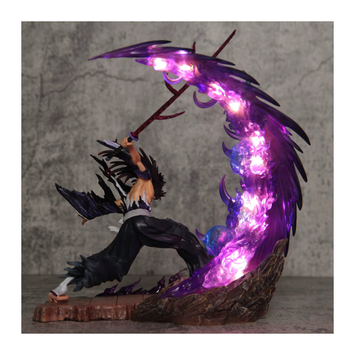 Bandai Demon Slayer Yoriichi Tsugikuni vs. Kokushibo Kampfform GK Figur aus Kunststoff in Lila, Höhe: 23 cm - Bild 2