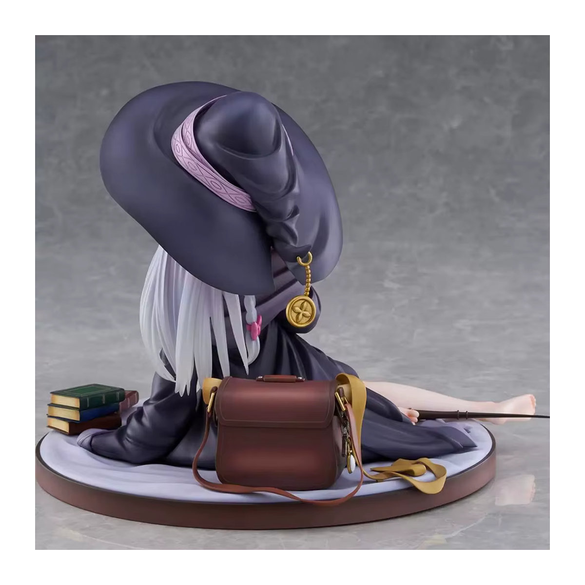 Bandai Die Reise von Elaina Anime-Figur Hexe Elaina Actionfigur in mehrfarbigem Strickkleid, Höhe: 16,5 cm - Bild 3