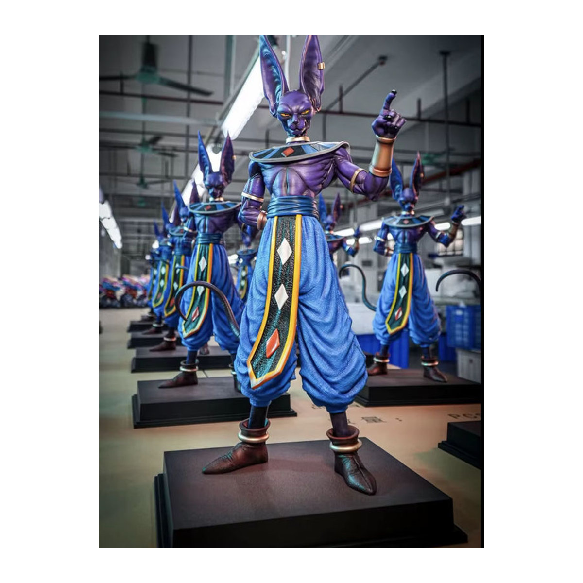 Bandai Dragon Ball Anime Figur Beerus Gott der Zerstörung Statue aus Kunstharz, Farbe: Lila, Höhe: 53 cm - Bild 7