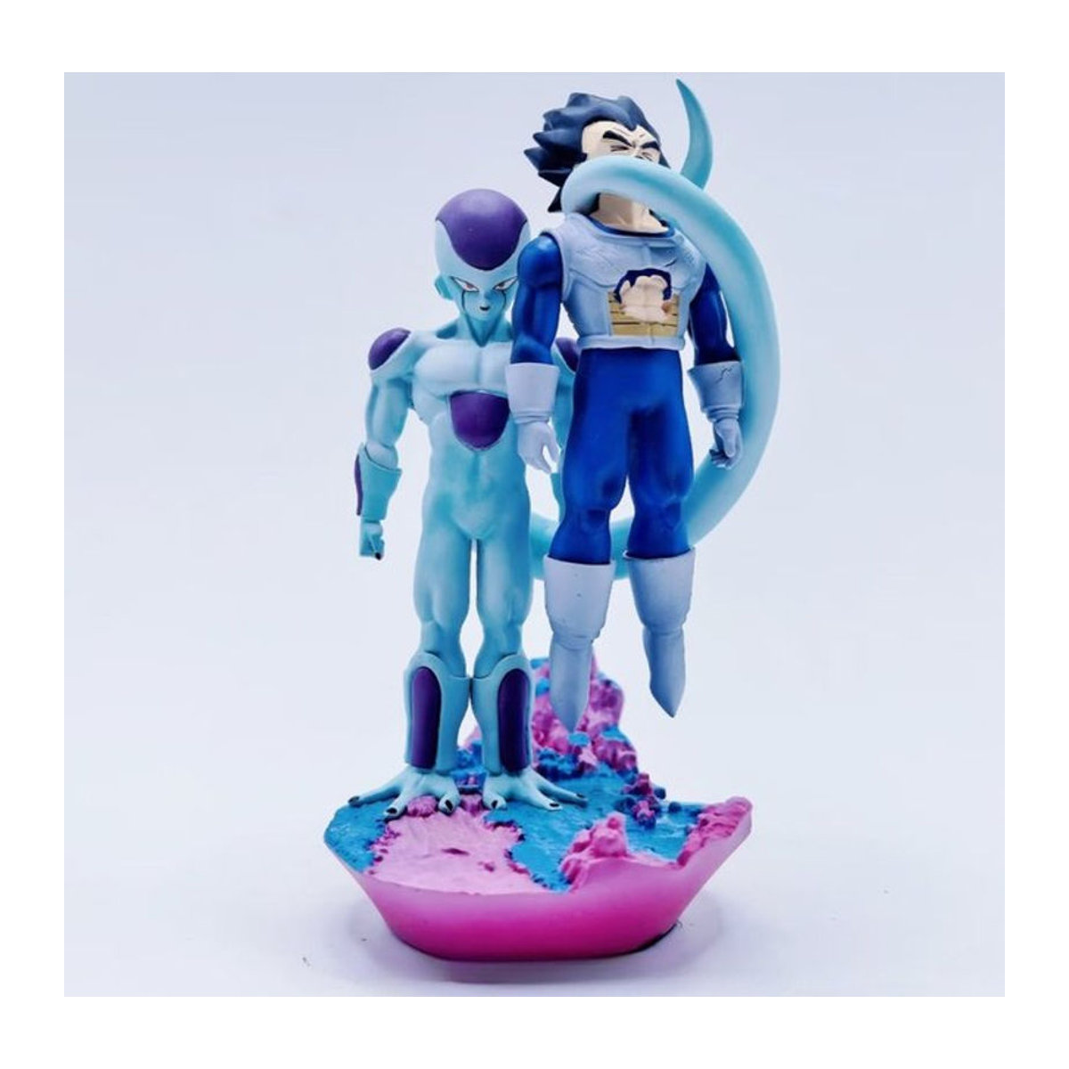 Bandai Dragon Ball Anime Figur Frieza vs Vegeta Actionfigur aus Kunststoff, mehrfarbig, Höhe: 9 cm - Bild 1