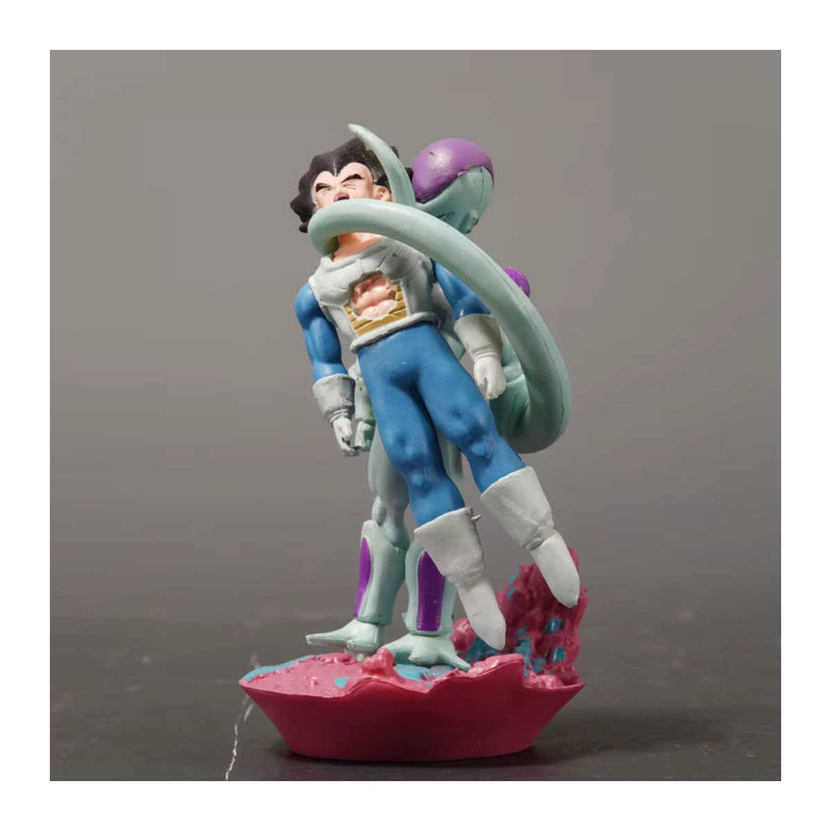 Bandai Dragon Ball Anime Figur Frieza vs Vegeta Actionfigur aus Kunststoff, mehrfarbig, Höhe: 9 cm - Bild 2
