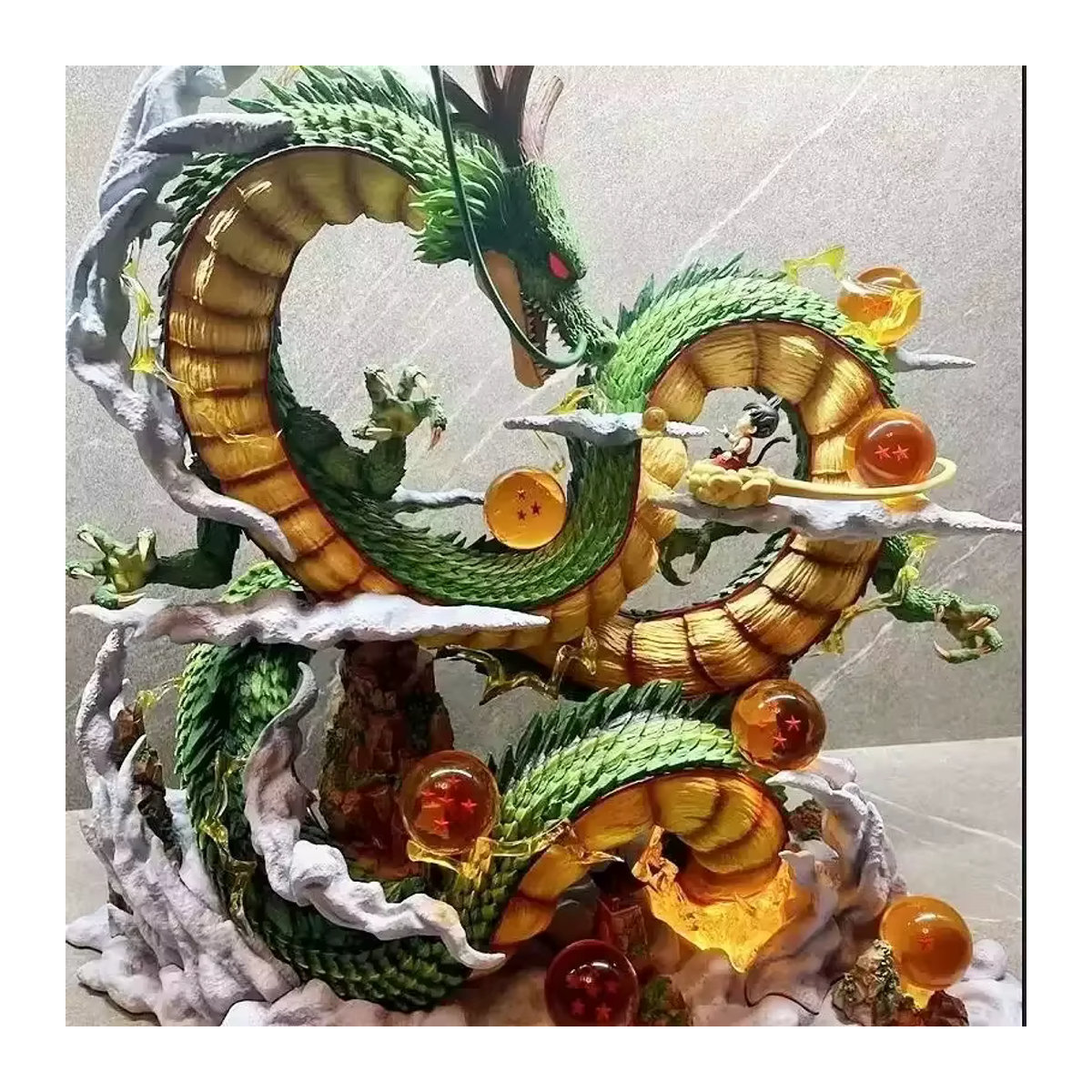 Bandai Dragon Ball Anime Figur Shenron und Goku Statue aus Kunststoff in Grün, Höhe: 53 cm - Bild 2
