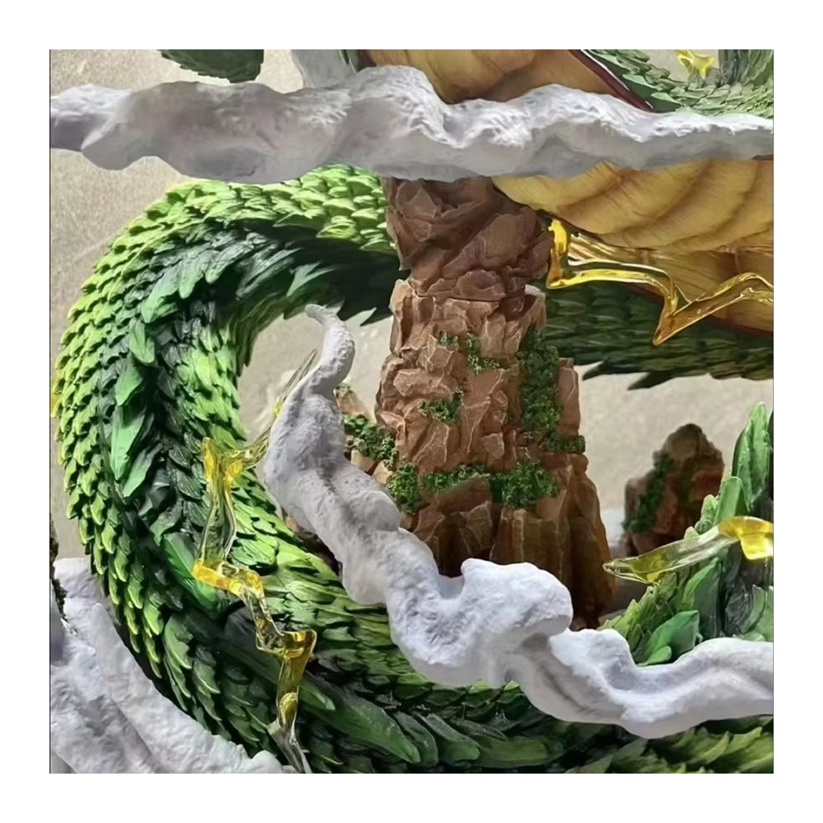 Bandai Dragon Ball Anime Figur Shenron und Goku Statue aus Kunststoff in Grün, Höhe: 53 cm - Bild 5