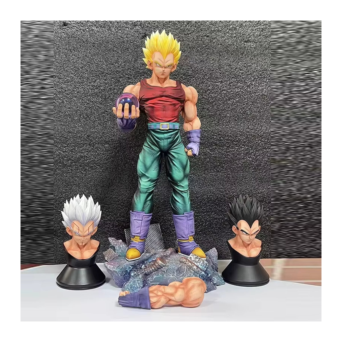 Bandai Dragon Ball Anime Figur Super Saiyajin GT Vegeta aus Kunststoff, mehrfarbig - Bild 2