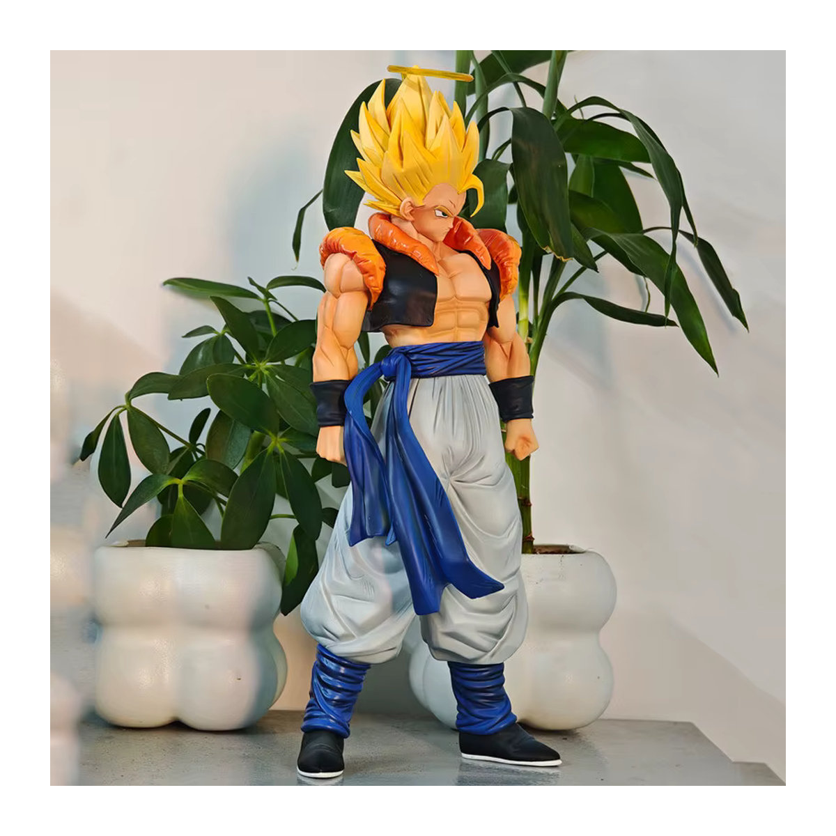 Bandai Dragon Ball Gogeta Super Saiyan Anime-Figur in Gelb und Mehrfarbig aus Kunststoff - Bild 3