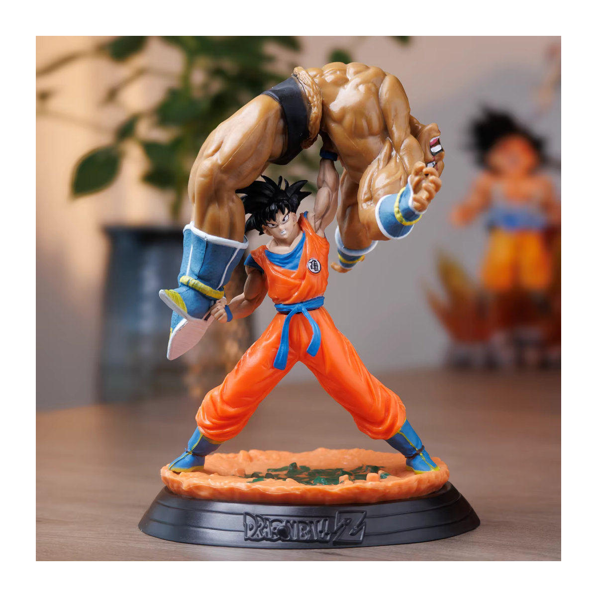 Bandai Dragon Ball Goku Lifting Naha Modellskulptur aus Kunstharz, mehrfarbig - Bild 6