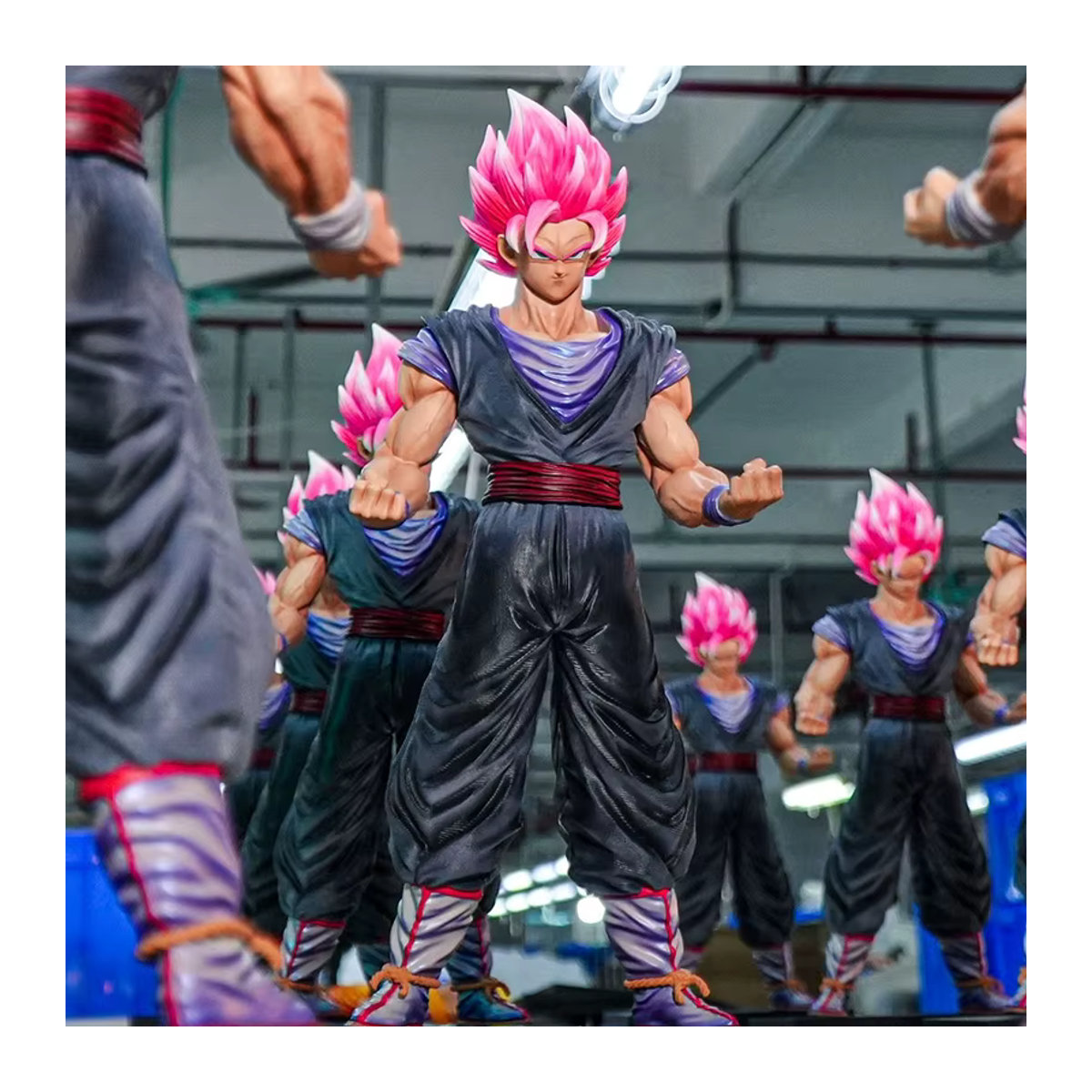 Bandai Dragon Ball Goku Rose Anime Figur Super Saiyajin 2 Son Goku PVC Modell Statue in Rosa und Mehrfarbig - Bild 1