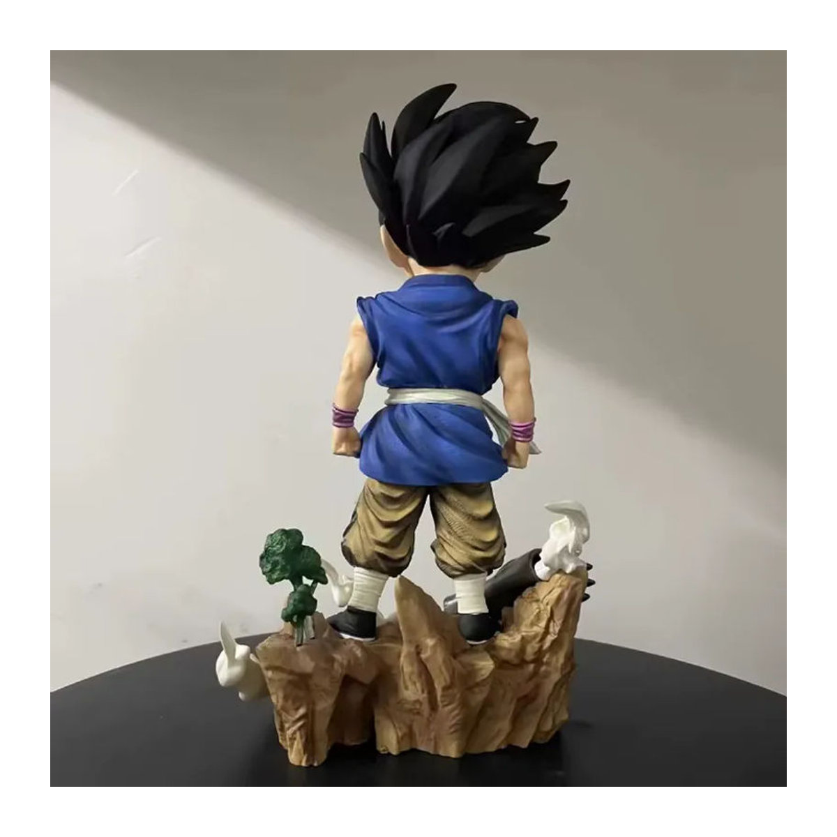 Bandai Dragon Ball GT Goku Actionfigur aus Kunststoff, mehrfarbige Anime-Statue, Höhe: 26 cm - Bild 4
