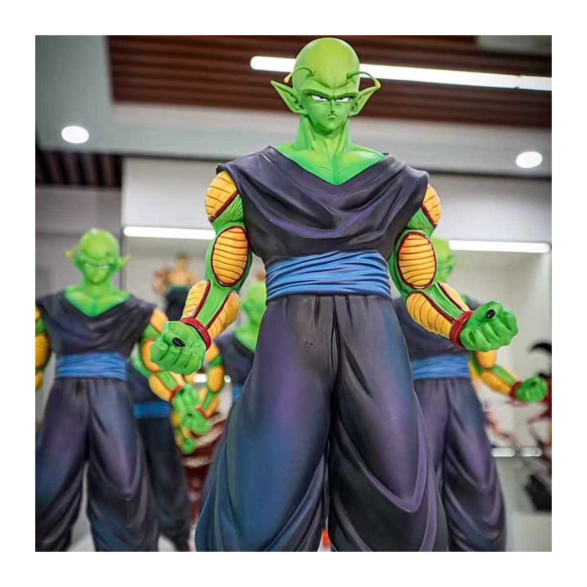 Bandai Dragon Ball Piccolo Actionfigur aus Kunststoff mit austauschbaren Händen, mehrfarbig, Höhe: 37 cm - Bild 4