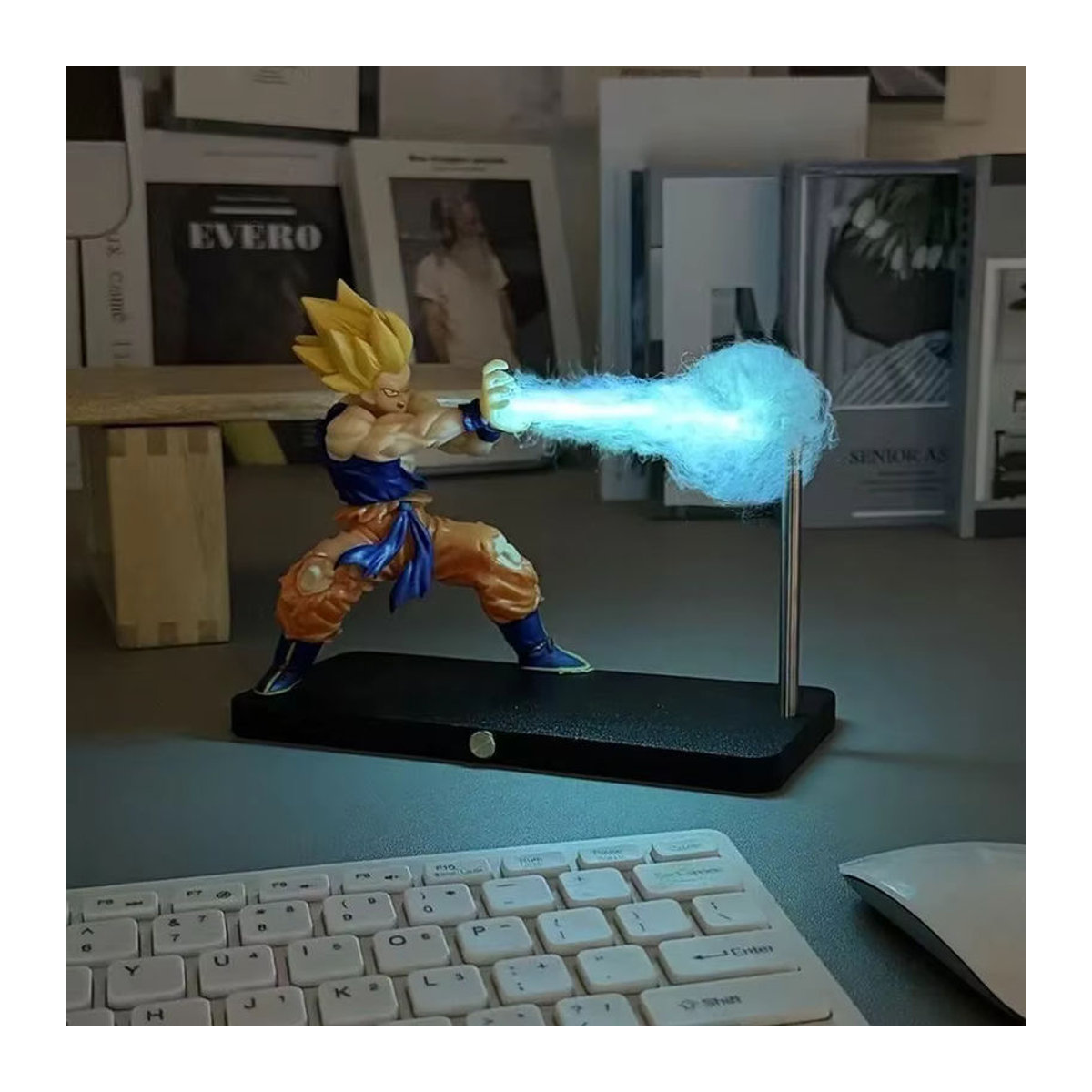 Bandai Dragon Ball Son Goku Kamehameha Tischlampe Desktop Dekoration in Bunt - Bild 3