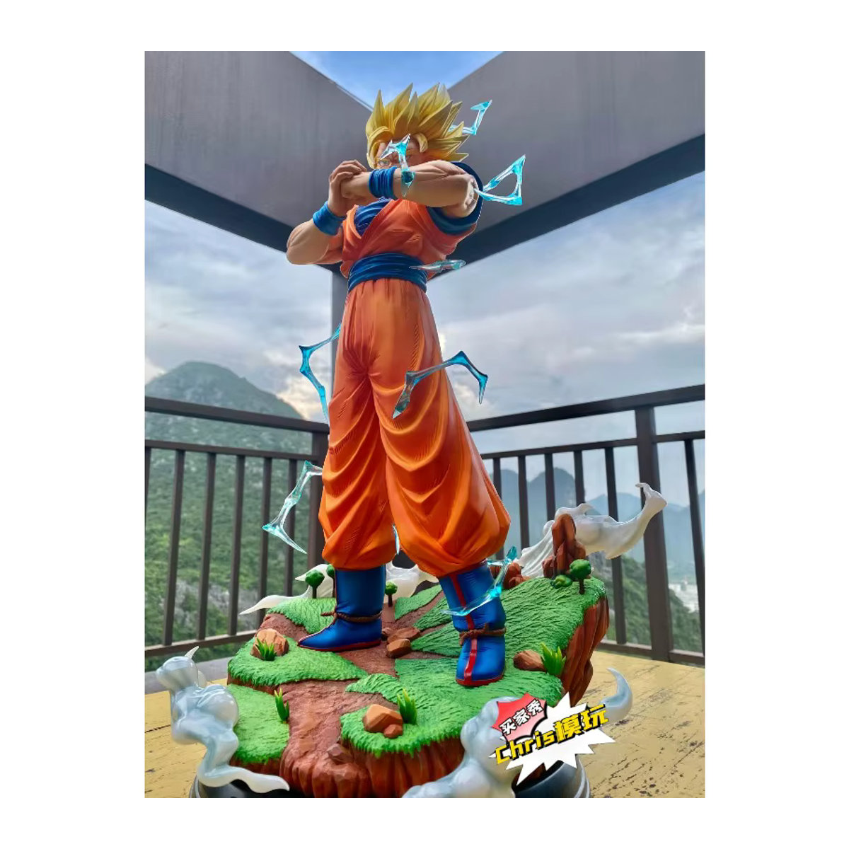 Bandai Dragon Ball Son Goku Super Saiyajin Anime Figur aus Kunstharz, mehrfarbig, Höhe: 58 cm - Bild 3