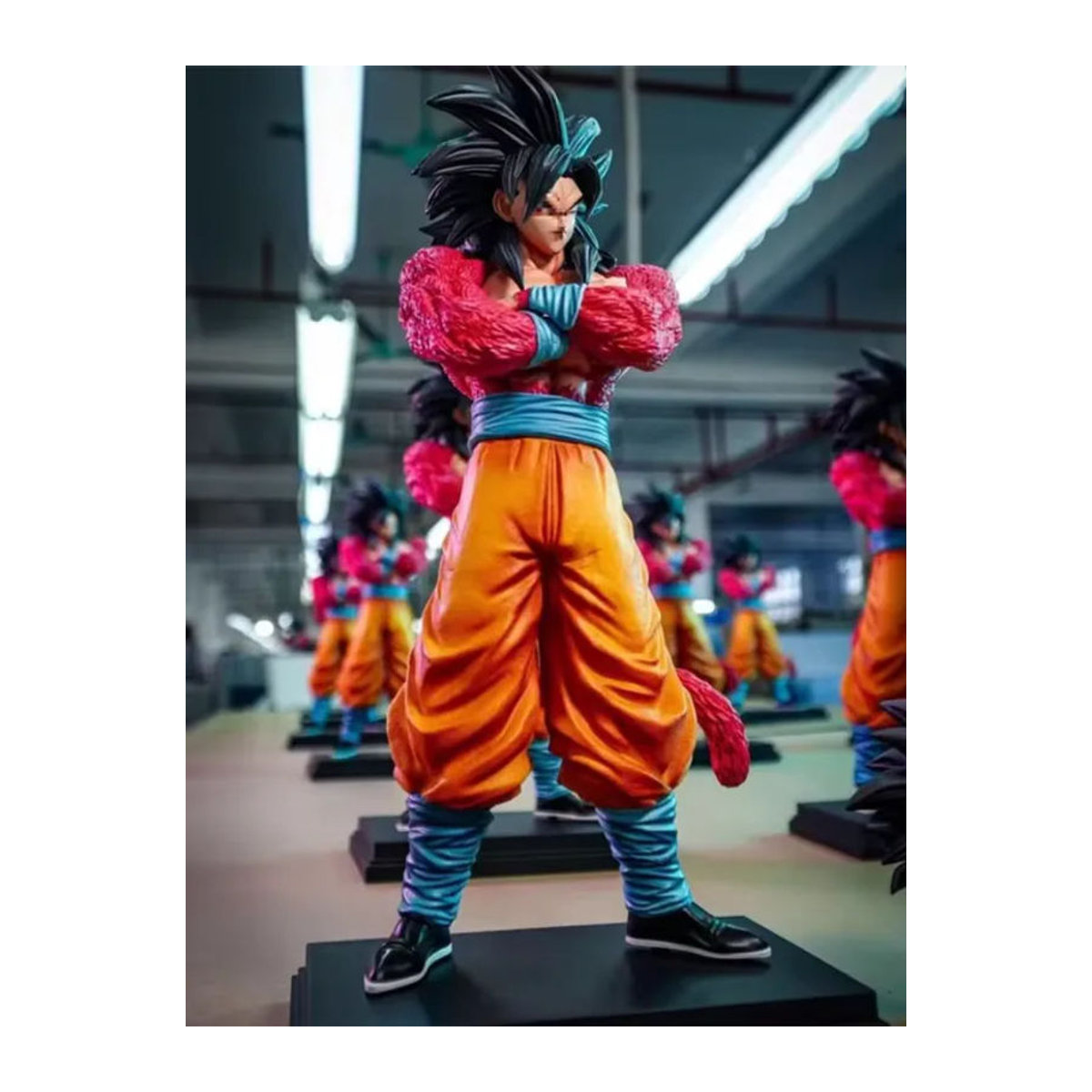 Bandai Dragon Ball Super Saiyajin 4 Vegeta Actionfigur aus Kunststoff, mehrfarbige SSJ4 Vegeta PVC-Statue als Sammlermodell und Dekoration - Bild 2