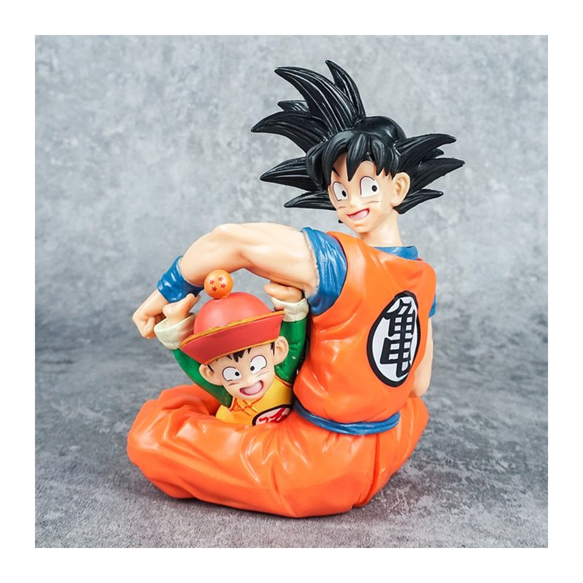 Bandai Dragon Ball Super Saiyajin Anime Figur Son Goku Wukong Modell in Rot und Mehrfarbig aus Kunststoff - Bild 1