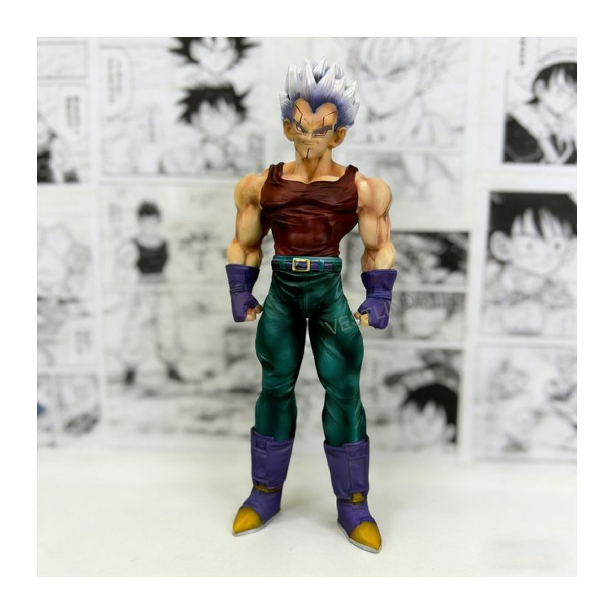 Bandai Dragon Ball Super Saiyan Vegeta Sammlermodell aus PVC mit austauschbaren Armen in Mehrfarbig - Bild 1