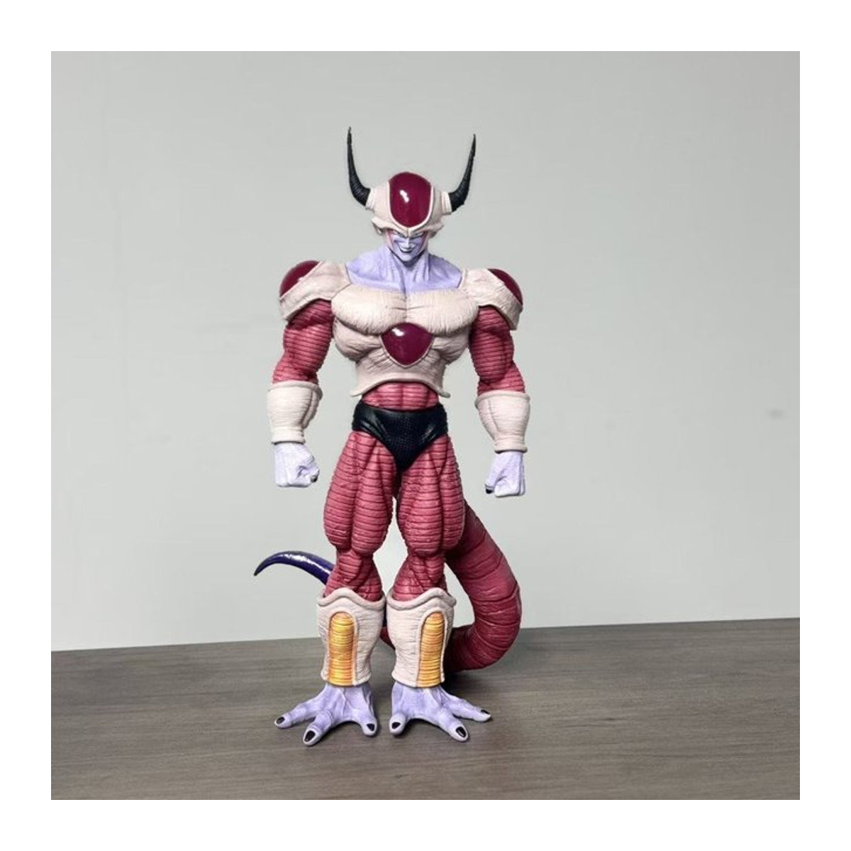 Bandai Dragon Ball Z Anime Figur Frieza Zweite Form Actionfigur aus Kunststoff, mehrfarbig, Höhe: 35 cm - Bild 1