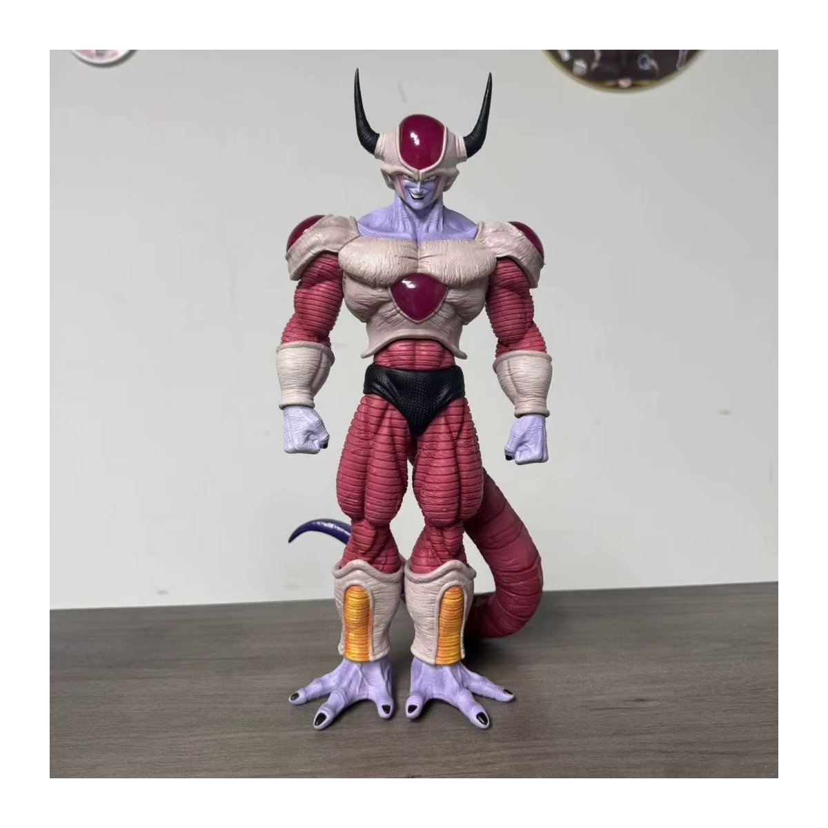 Bandai Dragon Ball Z Anime Figur Frieza Zweite Form Actionfigur aus Kunststoff, mehrfarbig, Höhe: 35 cm - Bild 3