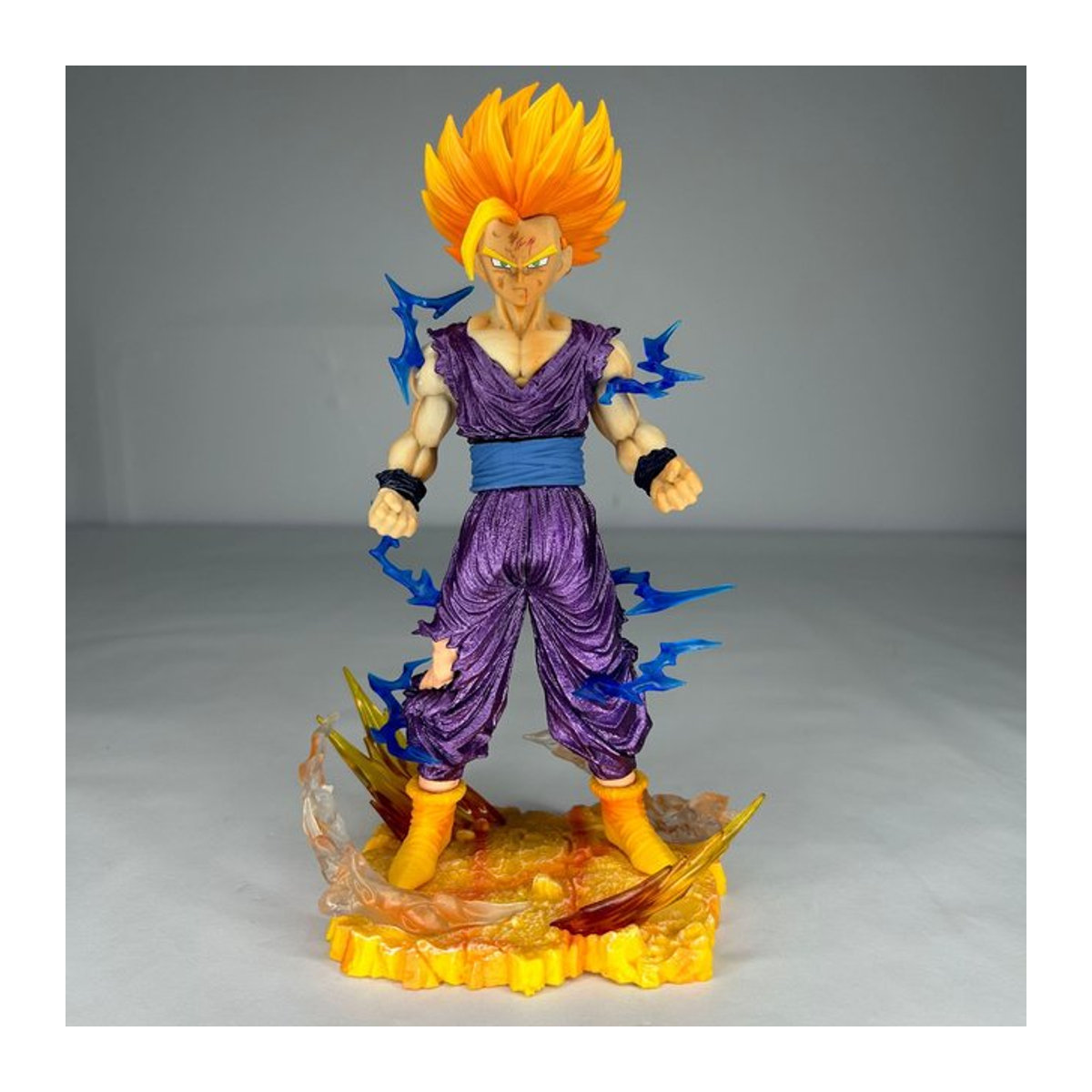 Bandai Dragon Ball Z Anime Figur Son Gohan Super Saiyajin 2, mehrfarbig, Höhe: 25 cm - Bild 1