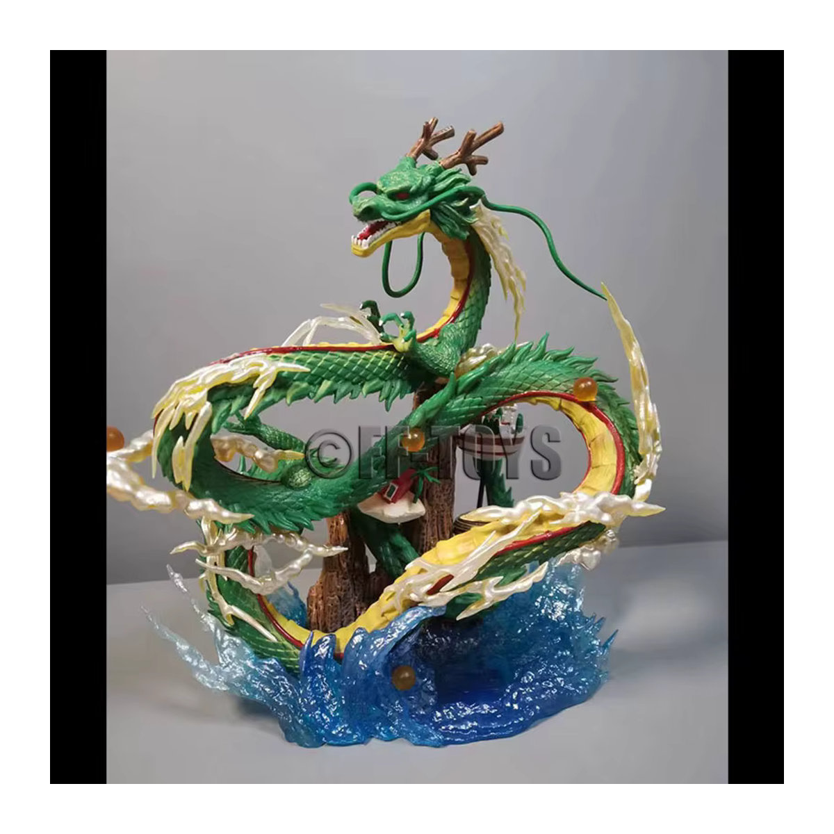 Bandai Dragon Ball Z Anime Figuren Set mit Shenron und Kind Goku aus Kunststoff in Gelb und Mehrfarbig - Bild 2