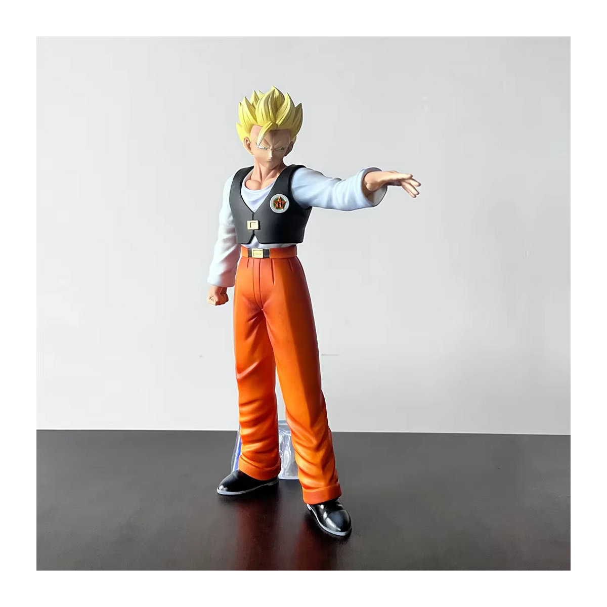 Bandai Dragon Ball Z Anime Gohan Figur Super Saiyajin Son Gohan Actionfigur aus Kunststoff, mehrfarbig, Höhe: 31 cm - Bild 3