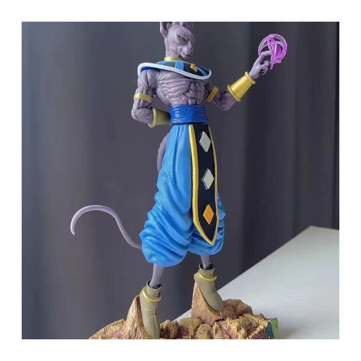 Bandai Dragon Ball Z Beerus Super Gott der Zerstörung Actionfigur, lila, Höhe: 30 cm - Bild 4