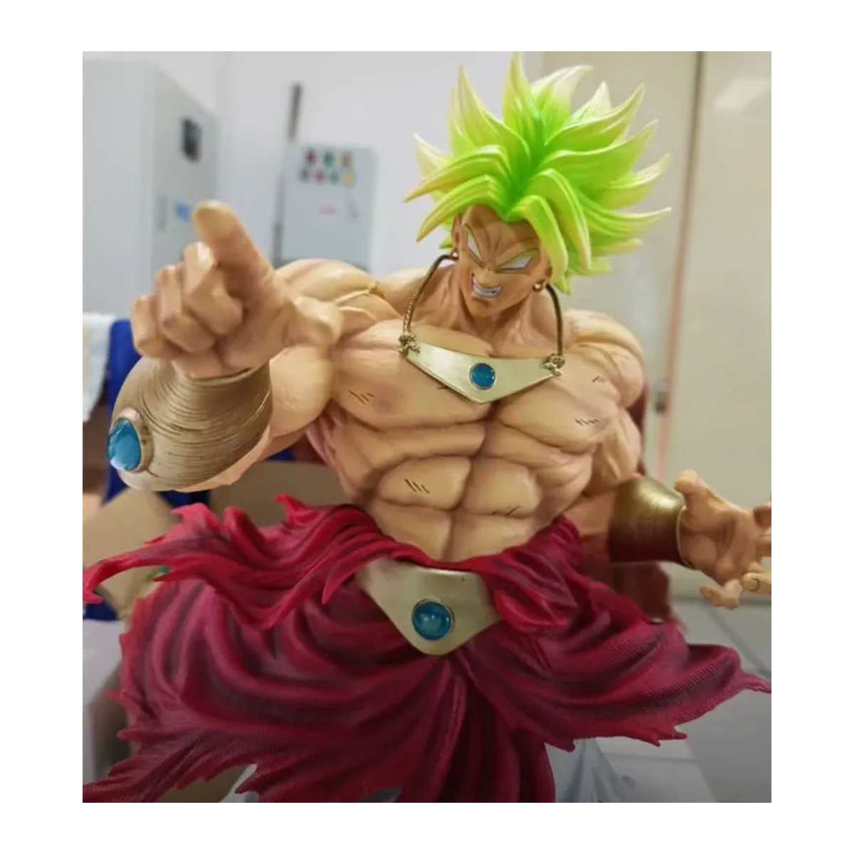 Bandai Dragon Ball Z Broly Super Saiyan Anime-Figur aus Kunststoff, mehrfarbig, Höhe: 30 cm - Bild 4