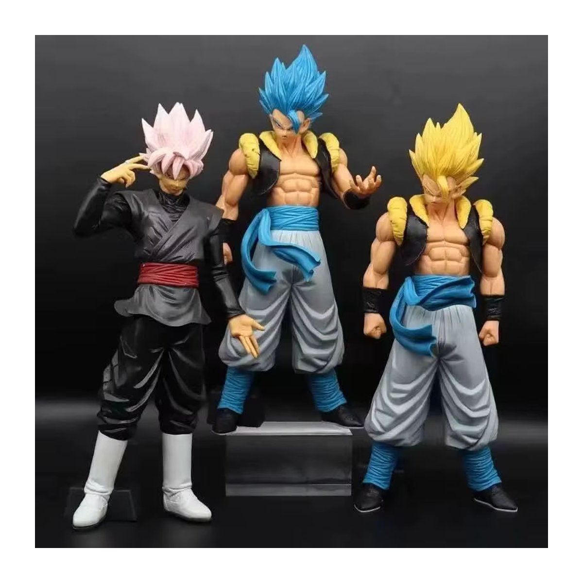 Bandai Dragon Ball Z Gogeta Super Saiyan Actionfigur aus PVC in Blau und Mehrfarbig, Höhe: 31 cm - Bild 2