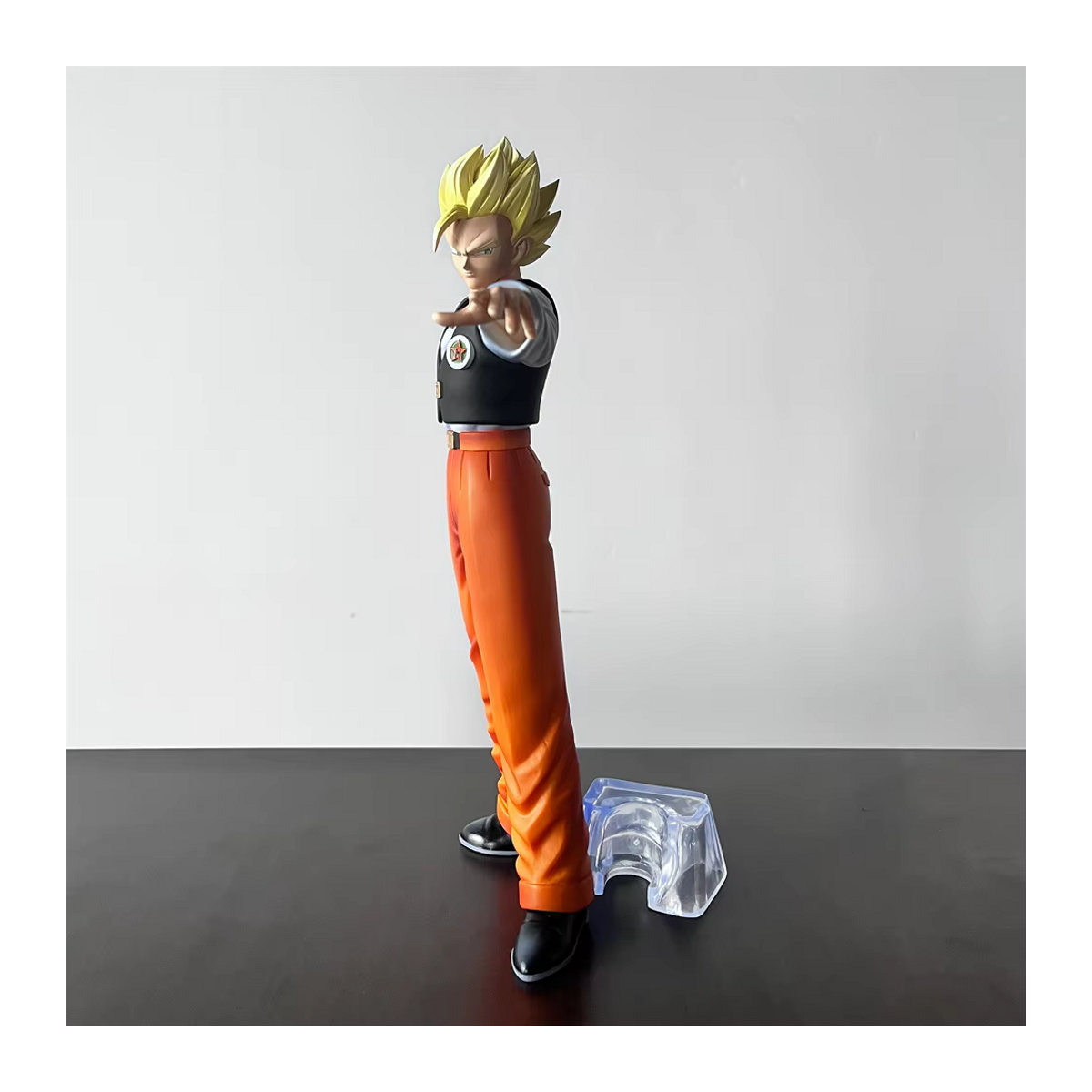 Bandai Dragon Ball Z Gohan Super Saiyajin Figur aus PVC, mehrfarbig, Höhe: 31 cm - Bild 4