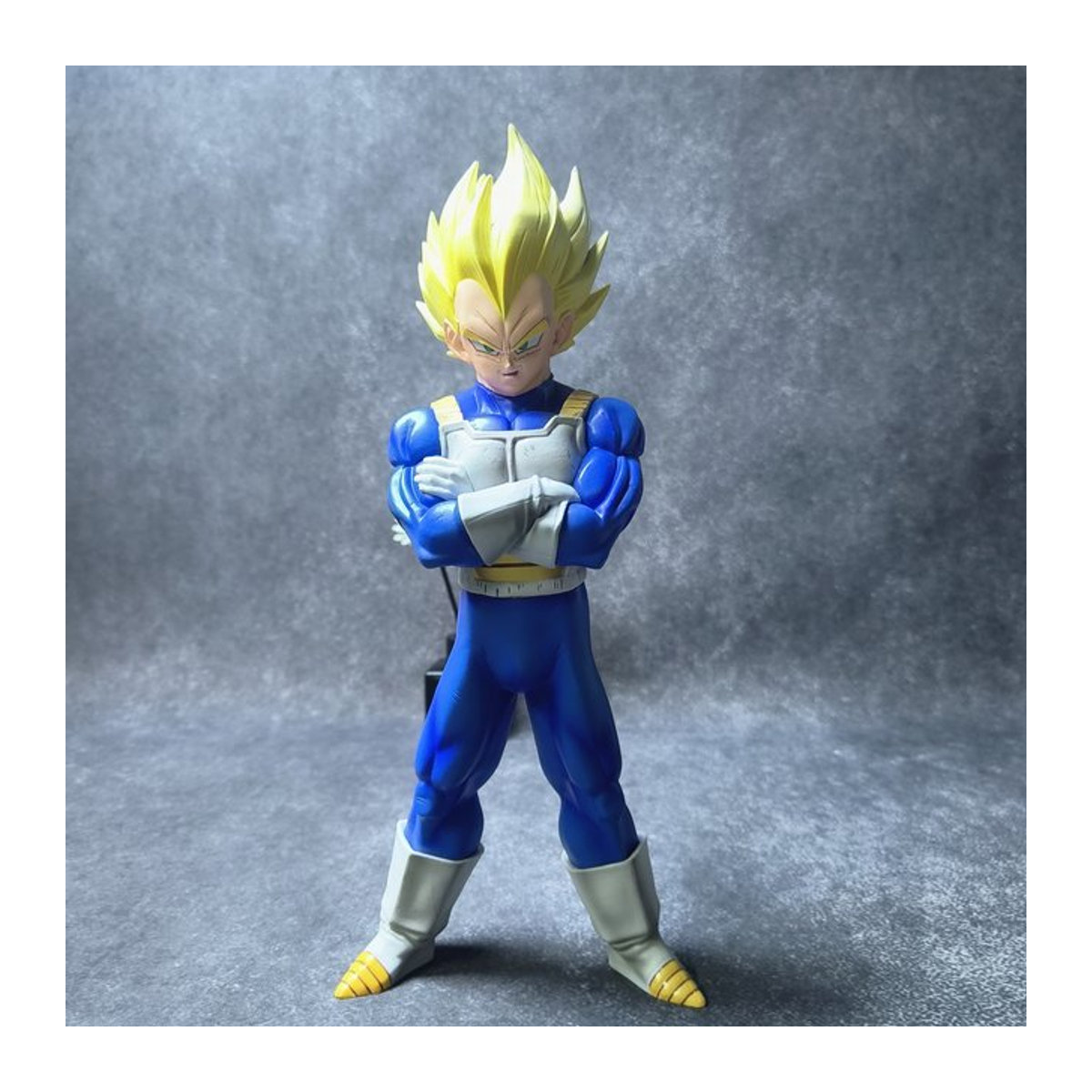 Bandai Dragon Ball Z Majin Vegeta Anime Figur aus Kunststoff, Blau, Höhe: 28 cm - Bild 1