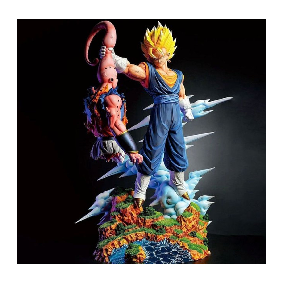 Bandai Dragon Ball Z Sammlerfigur Majin Buu vs. Vegetto PVC Statue, mehrfarbig, Höhe: 33 cm - Bild 1