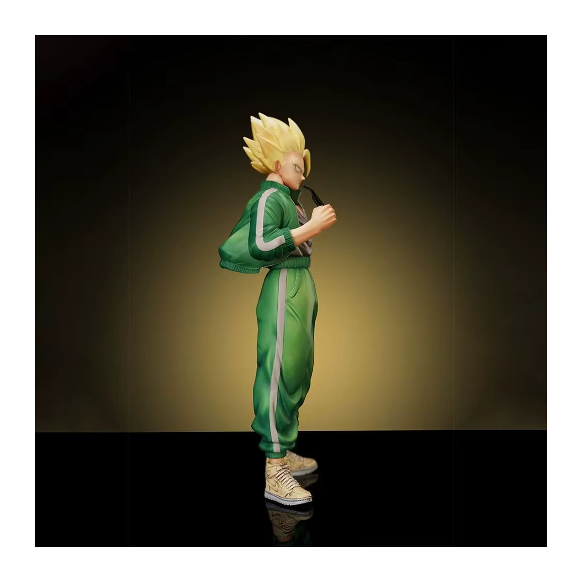 Bandai Dragon Ball Z Son Gohan Actionfigur Super Saiyan High School Gohan Sammlerfigur aus Kunststoff, mehrfarbig - Bild 3