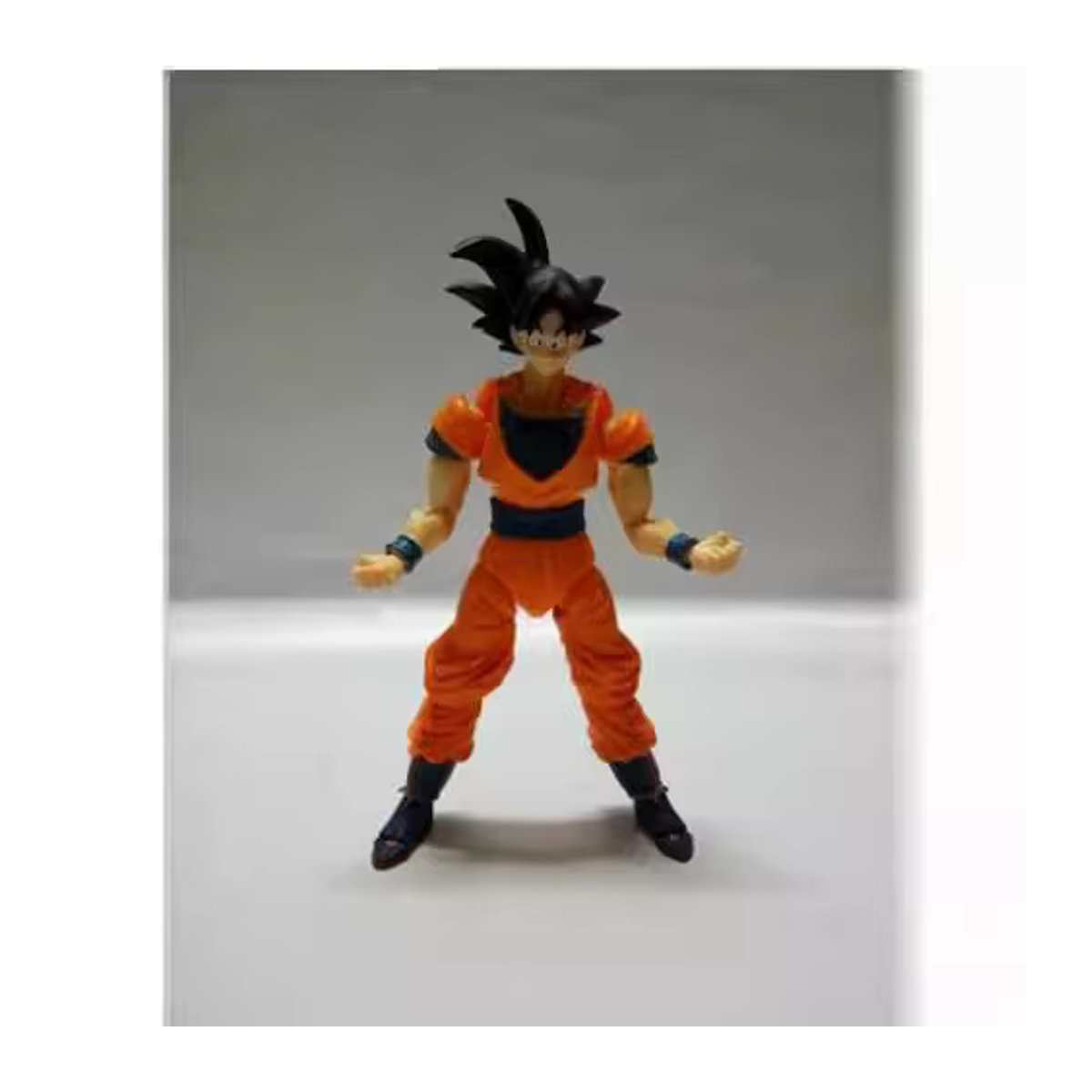 Bandai Dragon Ball Z Son Goku Actionfigur Super Saiyajin Kakarott aus Kunststoff, mehrfarbig, Höhe: 16 cm - Bild 4