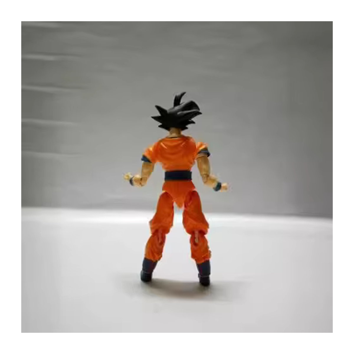 Bandai Dragon Ball Z Son Goku Actionfigur Super Saiyajin Kakarott aus Kunststoff, mehrfarbig, Höhe: 16 cm - Bild 5