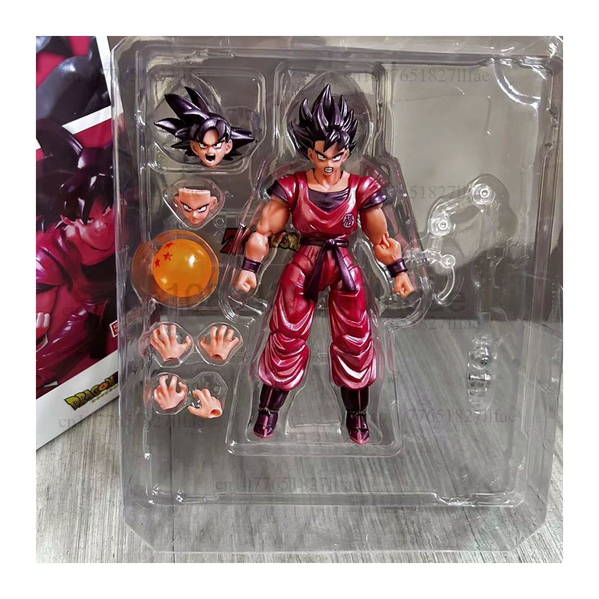Bandai Dragon Ball Z Son Goku Kaioken Actionfigur in Rot aus Kunststoff mit beweglichen Gelenken - Bild 3