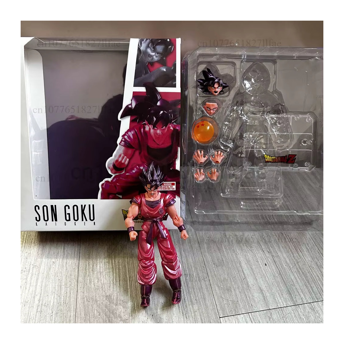 Bandai Dragon Ball Z Son Goku Kaioken Actionfigur in Rot aus Kunststoff mit beweglichen Gelenken - Bild 5