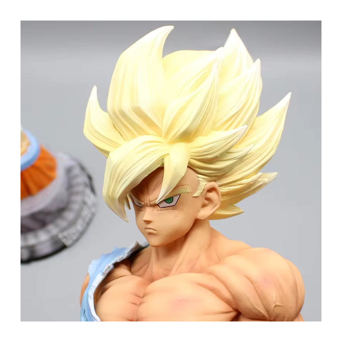 Bandai Dragon Ball Z Son Goku Namek Anime-Figur Super Saiyan Goku Statue aus Kunststoff, mehrfarbig, Höhe: 44 cm - Bild 4