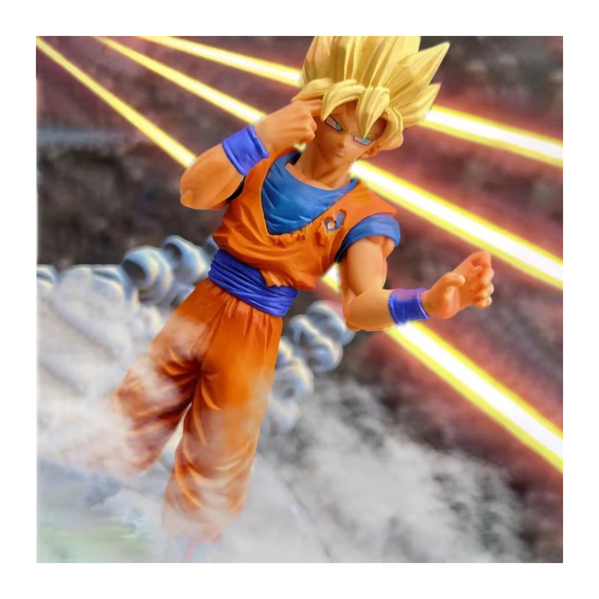 Bandai Dragon Ball Z Super Saiyajin Goku Actionfigur aus Kunststoff, mehrfarbig, Höhe: 15 cm - Bild 2