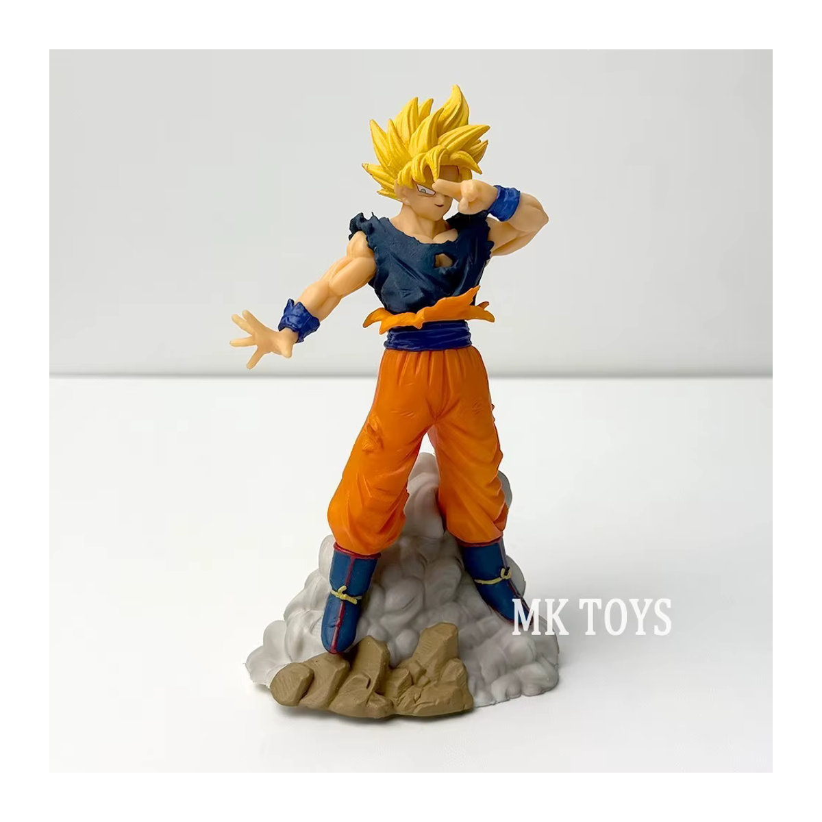 Bandai Dragon Ball Z Super Saiyajin Goku Actionfigur aus PVC, mehrfarbig, Höhe: 15 cm - Bild 2