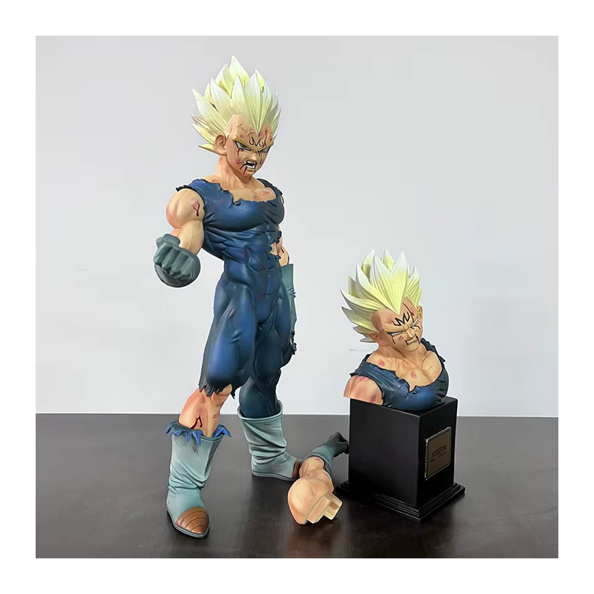 Bandai Dragon Ball Z Vegeta Actionfigur mit austauschbarem Kopf als Majin Vegeta Sammlerstück, mehrfarbig, Höhe: 28 cm - Bild 2